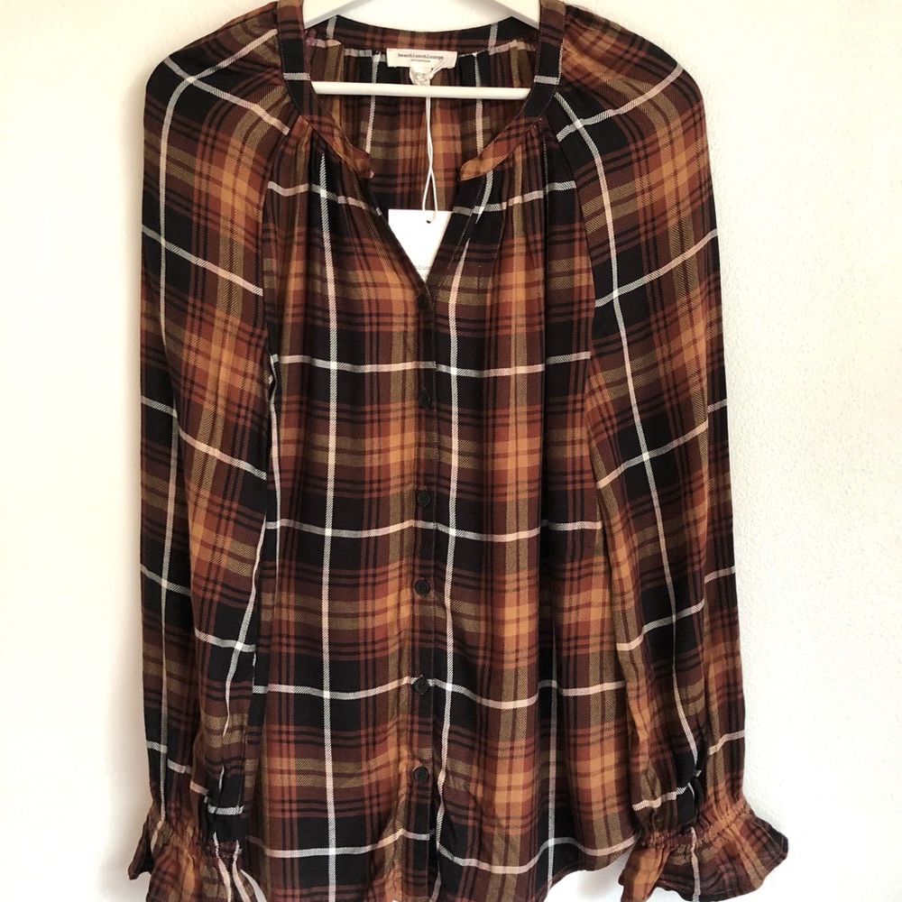 NWT beachlunchlounge Brown / Black Plaid Ruffle Cuff Top Size XS - Picture 2 of 9
